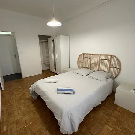 Apartment T2 53m2 Quartier Liberation Proche Arret De Tram Nizza