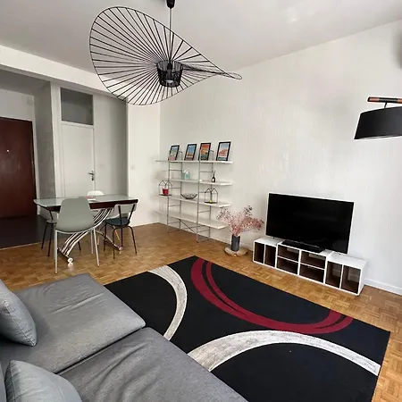 T2 53m2 Quartier Liberation Proche Arret De Tram * نيس